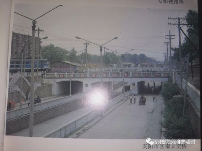 下载 (28)